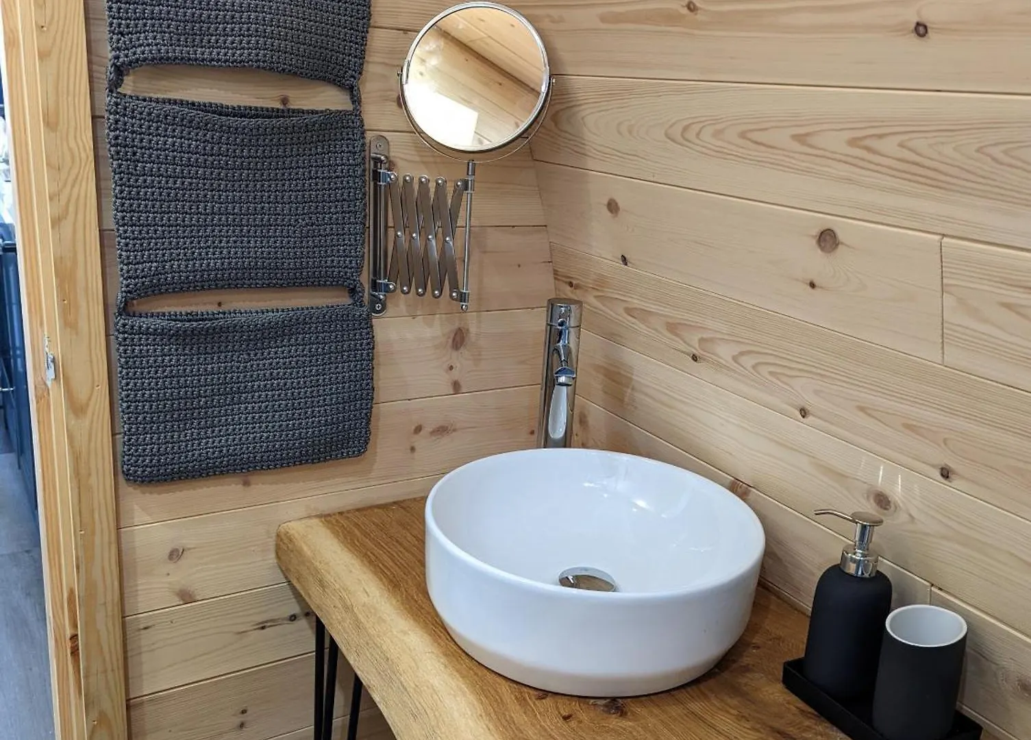 Peacock Lake Glamping Nottingham 0*,  United Kingdom